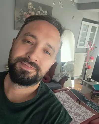 Oktay in his studio
